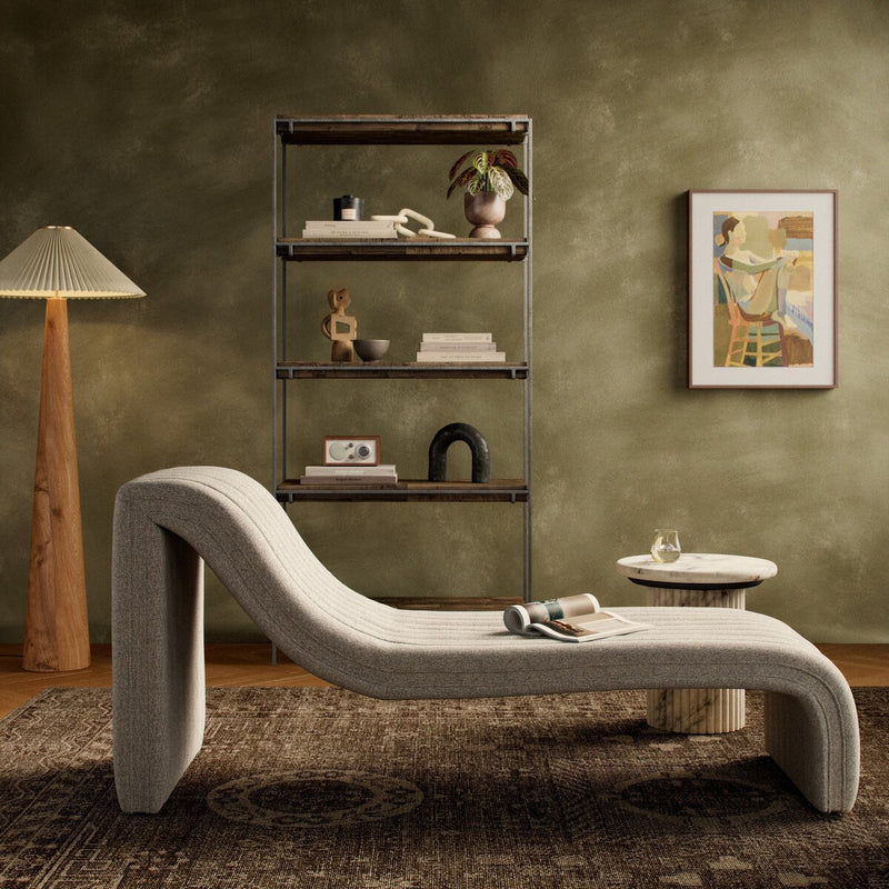 Augustine Chaise