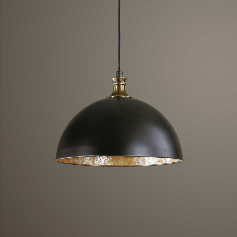 Placuna Pendant